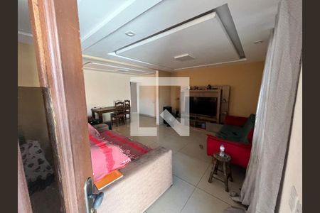 Sala de casa à venda com 4 quartos, 370m² em Taquara, Rio de Janeiro