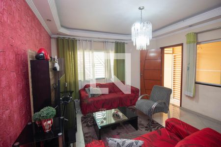 Sala de casa à venda com 3 quartos, 131m² em Vila Santa Terezinha (zona Norte), São Paulo