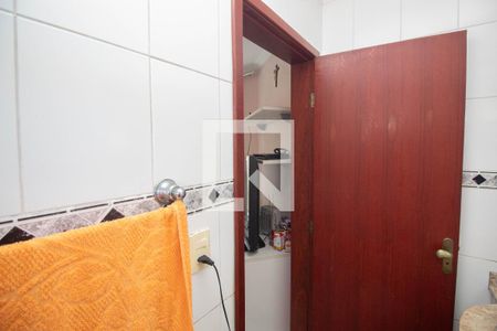 Banheiro da Suíte 1 de casa à venda com 3 quartos, 131m² em Vila Santa Terezinha (zona Norte), São Paulo