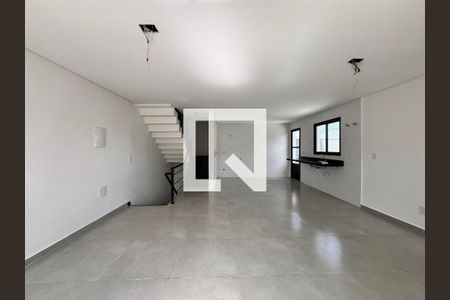 Casa à venda com 3 quartos, 227m² em Vila Santo Alberto, Santo André