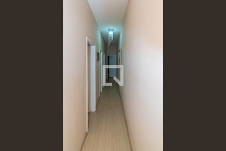 Corredor de apartamento à venda com 3 quartos, 78m² em Vista Alegre, Rio de Janeiro