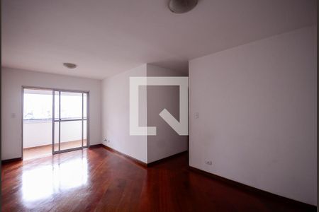 Sala de apartamento para alugar com 3 quartos, 86m² em Vila Gumercindo, São Paulo