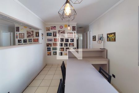 Sala de apartamento à venda com 2 quartos, 52m² em Jardim dos Oliveiras, Campinas
