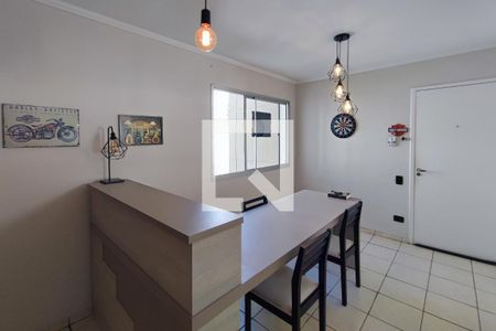 Sala de apartamento à venda com 2 quartos, 52m² em Jardim dos Oliveiras, Campinas