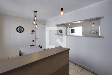 Sala de apartamento à venda com 2 quartos, 52m² em Jardim dos Oliveiras, Campinas