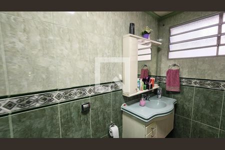 Banheiro da Suíte de casa à venda com 3 quartos, 121m² em Vila Sao Paulo, Jundiaí