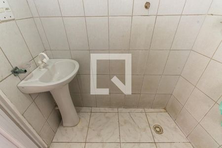 Banheiro de casa para alugar com 1 quarto, 120m² em Penha de França, São Paulo