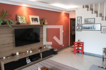 Sala de casa à venda com 3 quartos, 143m² em Jardim Sonia, São Paulo