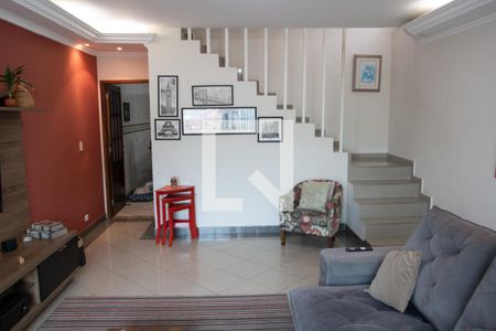 Sala de casa à venda com 3 quartos, 143m² em Jardim Sonia, São Paulo