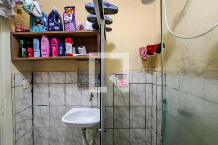 Banheiro de kitnet/studio à venda com 1 quarto, 24m² em Sé, São Paulo