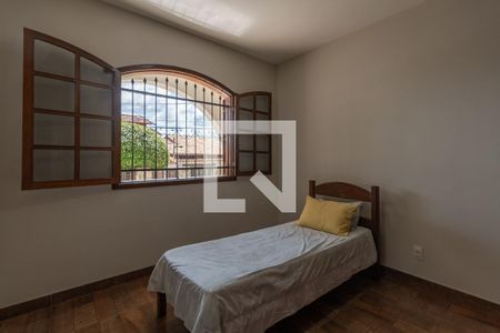 Quarto 1 de casa à venda com 3 quartos, 360m² em Candelária, Belo Horizonte