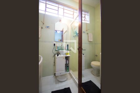 Banheiro de kitnet/studio à venda com 1 quarto, 28m² em Copacabana, Rio de Janeiro