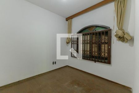 Sala 2 de casa para alugar com 7 quartos, 500m² em Chácara das Pedras, Porto Alegre