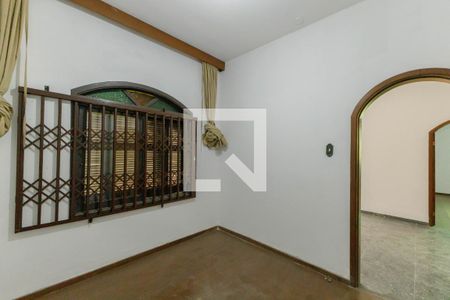 Sala 2 de casa para alugar com 7 quartos, 500m² em Chácara das Pedras, Porto Alegre