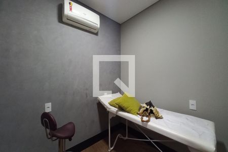 Sala 2 de casa à venda com 3 quartos, 225m² em Jardim Ipaussurama, Campinas