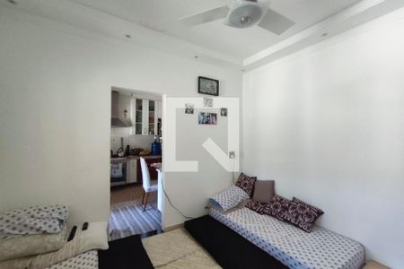 Sala de Estar de casa à venda com 2 quartos, 113m² em Vila Mimosa, Campinas
