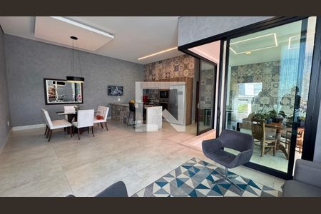 Sala de casa à venda com 3 quartos, 225m² em Jardim Ipaussurama, Campinas