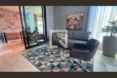 Sala de casa à venda com 3 quartos, 225m² em Jardim Ipaussurama, Campinas