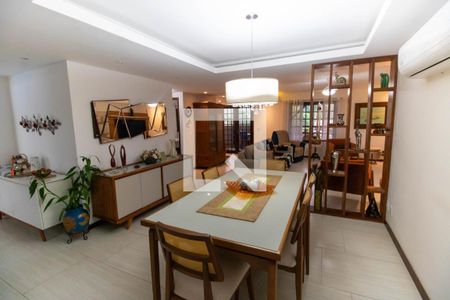 Sala (Casa 1) de casa à venda com 5 quartos, 750m² em Serra Grande, Niterói