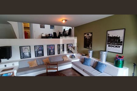 Sala 2 de casa à venda com 3 quartos, 270m² em Jardim Leonor, São Paulo