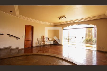 Sala de apartamento para alugar com 3 quartos, 140m² em Jardim Avelino, São Paulo