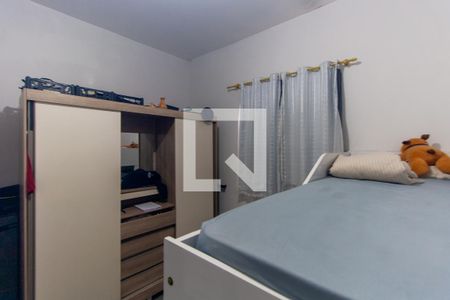 Quarto 2 de casa à venda com 4 quartos, 185m² em Jardim Ana Rosa, São Paulo