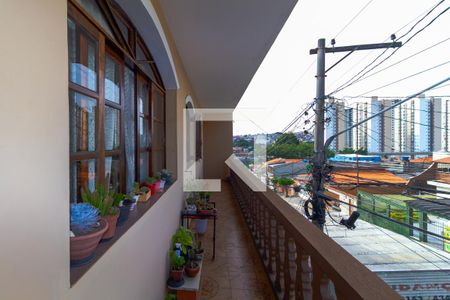 Casa 1 Sacada de casa à venda com 5 quartos, 250m² em Vila Ivg, São Paulo