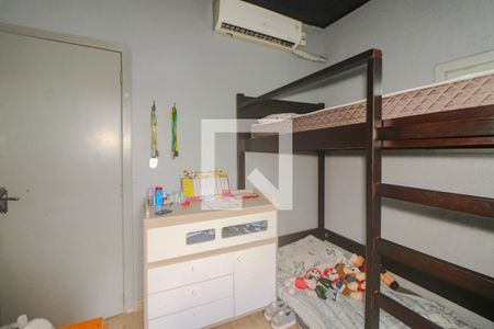 Quarto 1 de casa para alugar com 3 quartos, 180m² em Mário Quintana, Porto Alegre