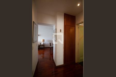 Corredores de apartamento à venda com 3 quartos, 105m² em Gávea, Rio de Janeiro