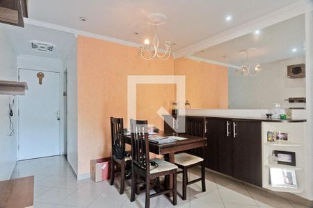 Sala de apartamento à venda com 3 quartos, 64m² em São Domingos, São Paulo