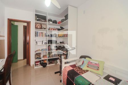Quarto 1 de apartamento à venda com 3 quartos, 100m² em Passo D’areia, Porto Alegre