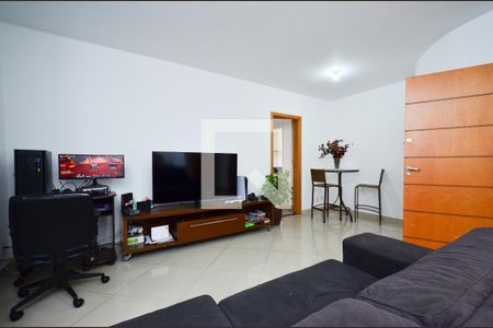 Sala de estar de apartamento para alugar com 3 quartos, 216m² em Ipiranga, Belo Horizonte