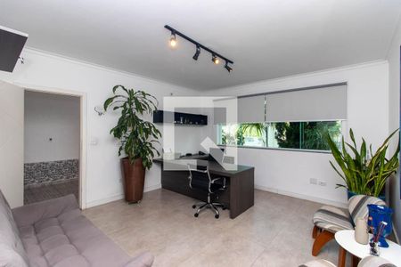 Sala 1 de casa para alugar com 6 quartos, 500m² em Carandiru, São Paulo