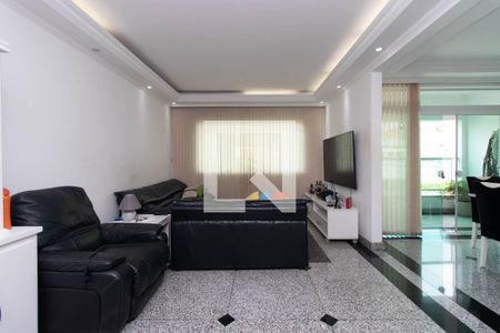 Sala 2 de casa para alugar com 6 quartos, 500m² em Carandiru, São Paulo