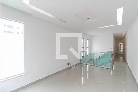 Sala de casa à venda com 4 quartos, 288m² em Europa, Contagem