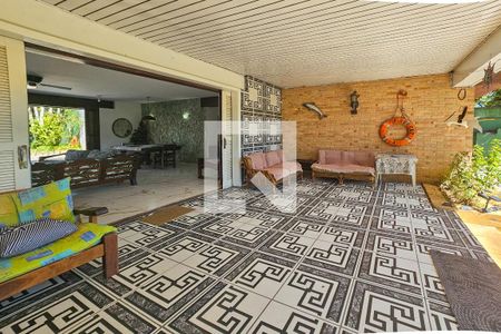 Varanda de casa para alugar com 4 quartos, 500m² em Jardim Virginia, Guarujá