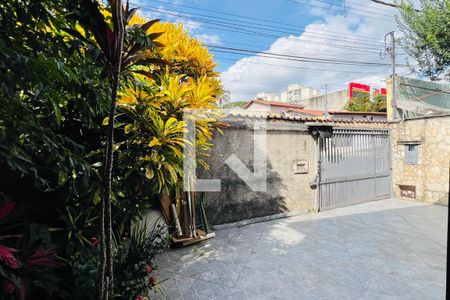 Vista do Quarto 1 de casa para alugar com 4 quartos, 228m² em Vila Rosalia, Guarulhos