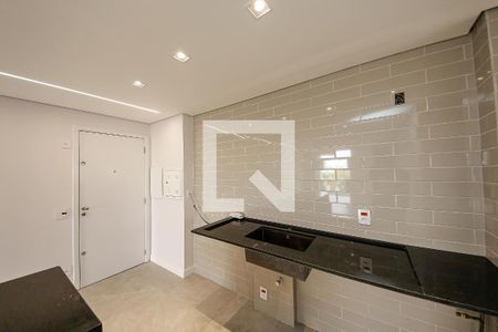 Sala e Cozinha de apartamento à venda com 3 quartos, 90m² em Vila Graciosa, São Paulo