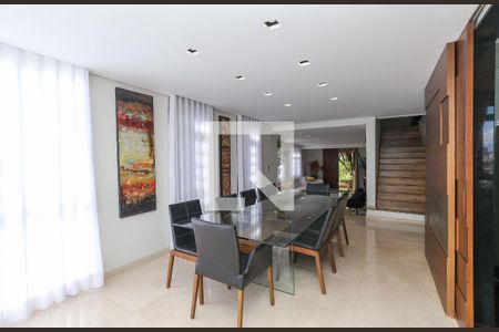 SALA de casa à venda com 4 quartos, 596m² em Estoril, Belo Horizonte