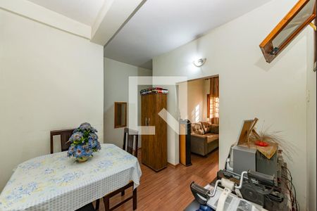 Sala 2 de casa à venda com 8 quartos, 350m² em Dom Bosco, Belo Horizonte