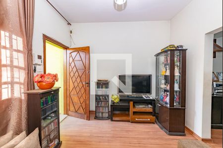 Sala 1 de casa à venda com 8 quartos, 350m² em Dom Bosco, Belo Horizonte