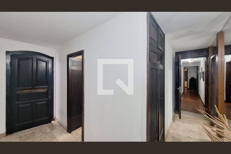 Sala de casa à venda com 4 quartos, 352m² em Alto da Lapa, São Paulo