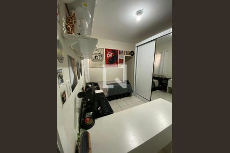 Quarto 2 de casa para alugar com 2 quartos, 75m² em Luz, São Paulo