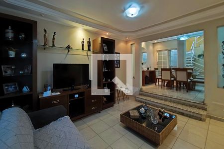 Sala de TV de casa à venda com 3 quartos, 267m² em Parque Via Norte, Campinas