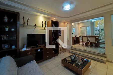 Sala de TV de casa à venda com 3 quartos, 267m² em Parque Via Norte, Campinas