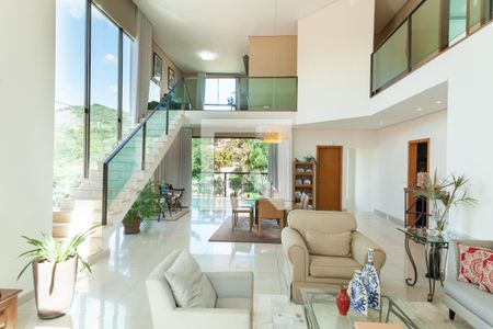 sala de casa de condomínio à venda com 3 quartos, 308m² em Vale das Araras, Nova Lima