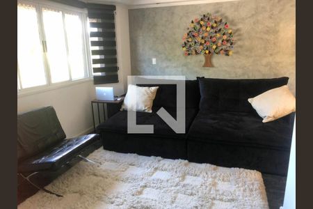 Casa de Condomínio à venda com 3 quartos, 250m² em Jardim Peri, São Paulo