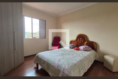 Quarto de casa à venda com 2 quartos, 168m² em Condomínio Maracanã, Santo André