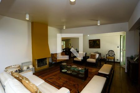 Sala 1 de casa à venda com 2 quartos, 239m² em Real Parque, São Paulo