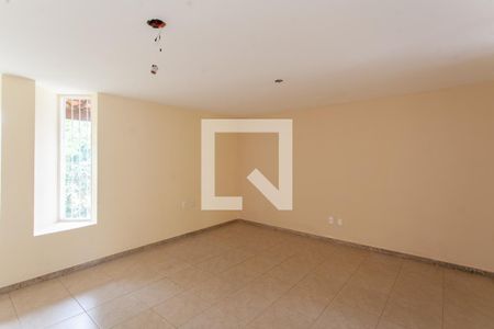 Sala de casa à venda com 3 quartos, 242m² em Santa Monica, Belo Horizonte